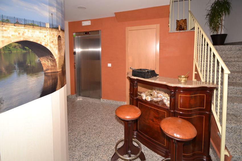 Apartamentos Turisticos Dormi2 Zamora Exterior photo